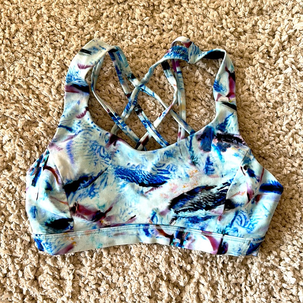 Gently Used LuluLemon Sports Bra